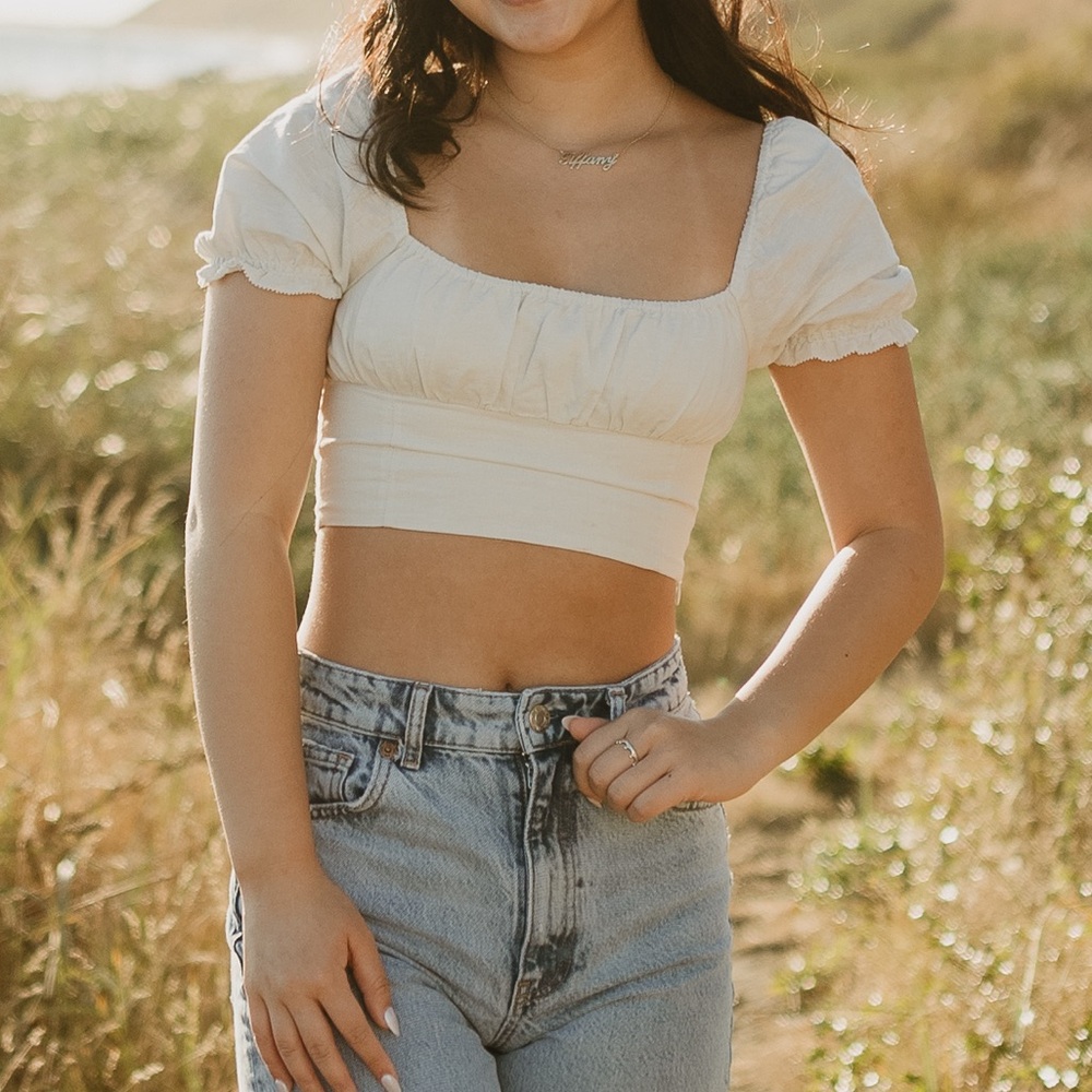 aritzia top